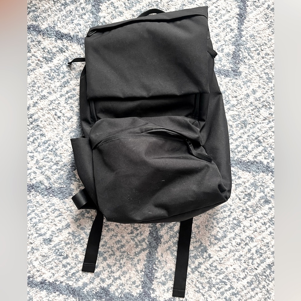 Everlane Transit Backpack